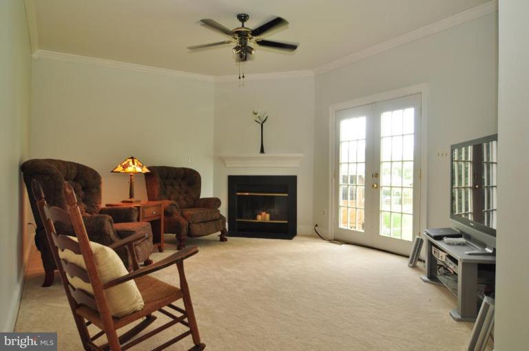 20612 Clarksburg Road Boyds, MD 20841 - Photo 13 of 30 Family Room
