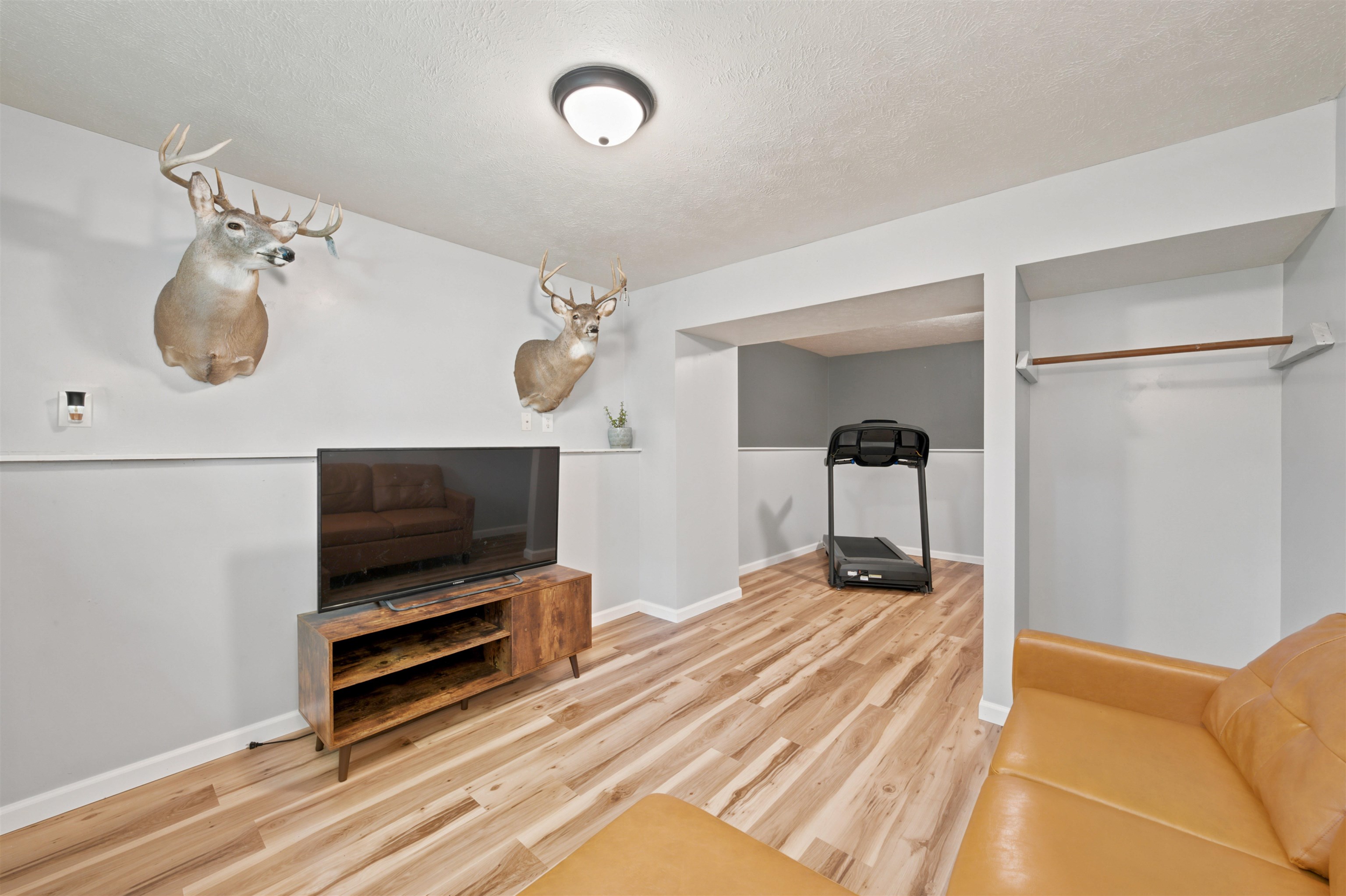 3313 Maple Street Traverse City, MI 49684 - Photo 27 of 47 1947154-8520ad97-b8d1-45f6-b7b9-0344008c1eac.JPG