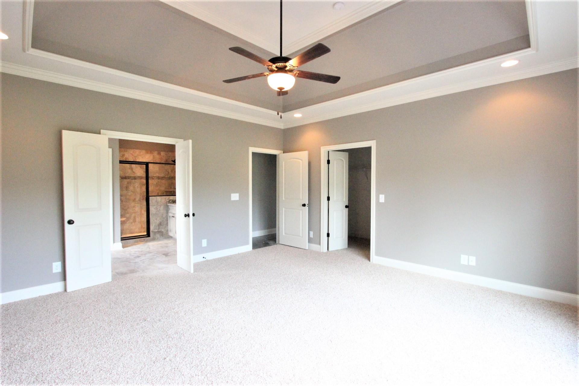807 Philadelphia Road, Unit 3 Lebanon, TN 37087 - Photo 17 of 23 a view of a livingroom with a ceiling fan