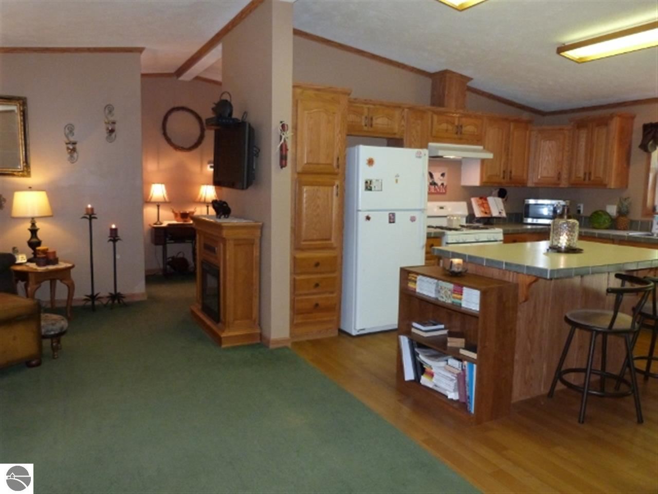 355 Harwood Road Beulah, MI 49617 - Photo 12 of 39 1774951-11.JPG