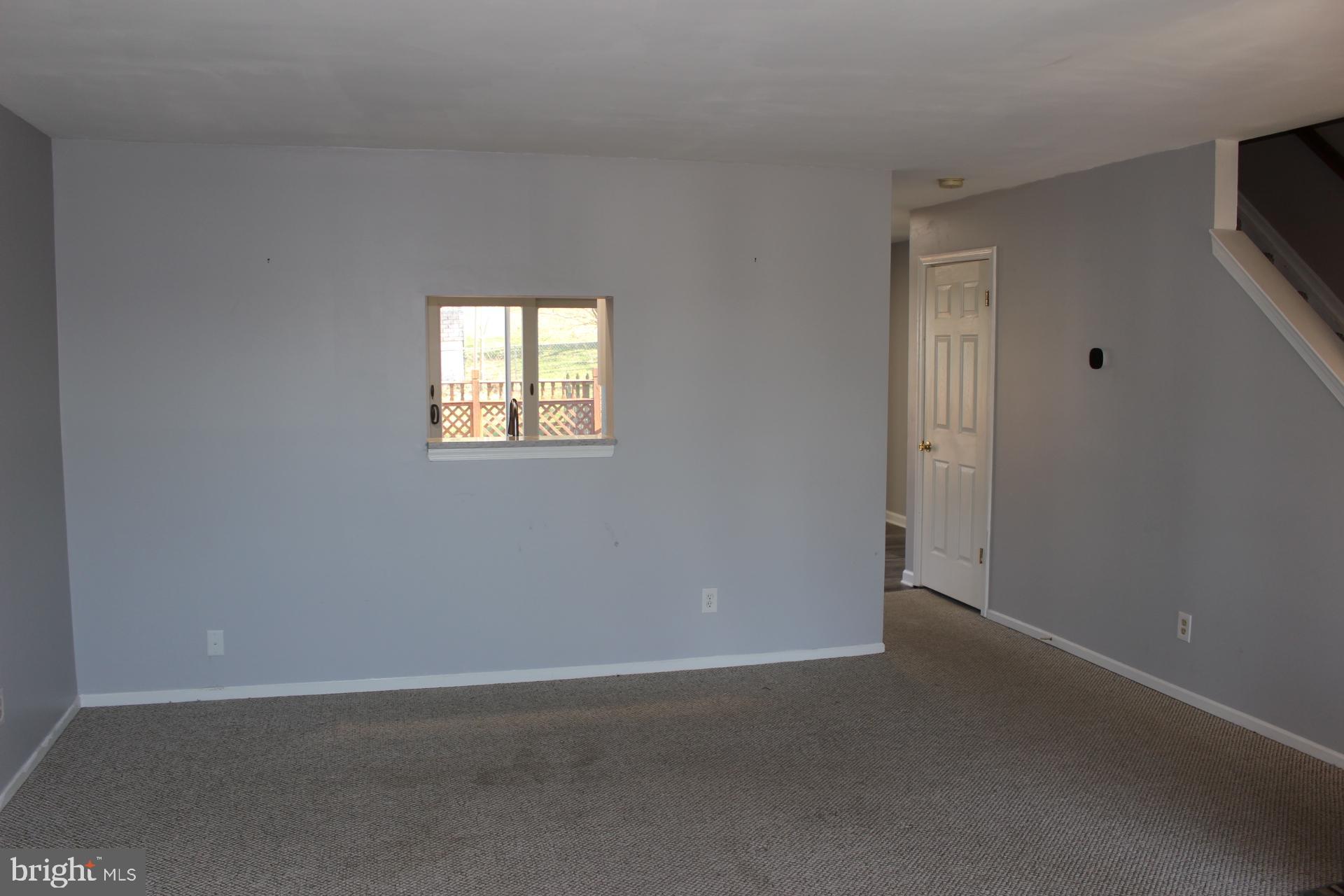 2013 Putnam Road Baltimore, MD 21227 - Photo 12 of 23