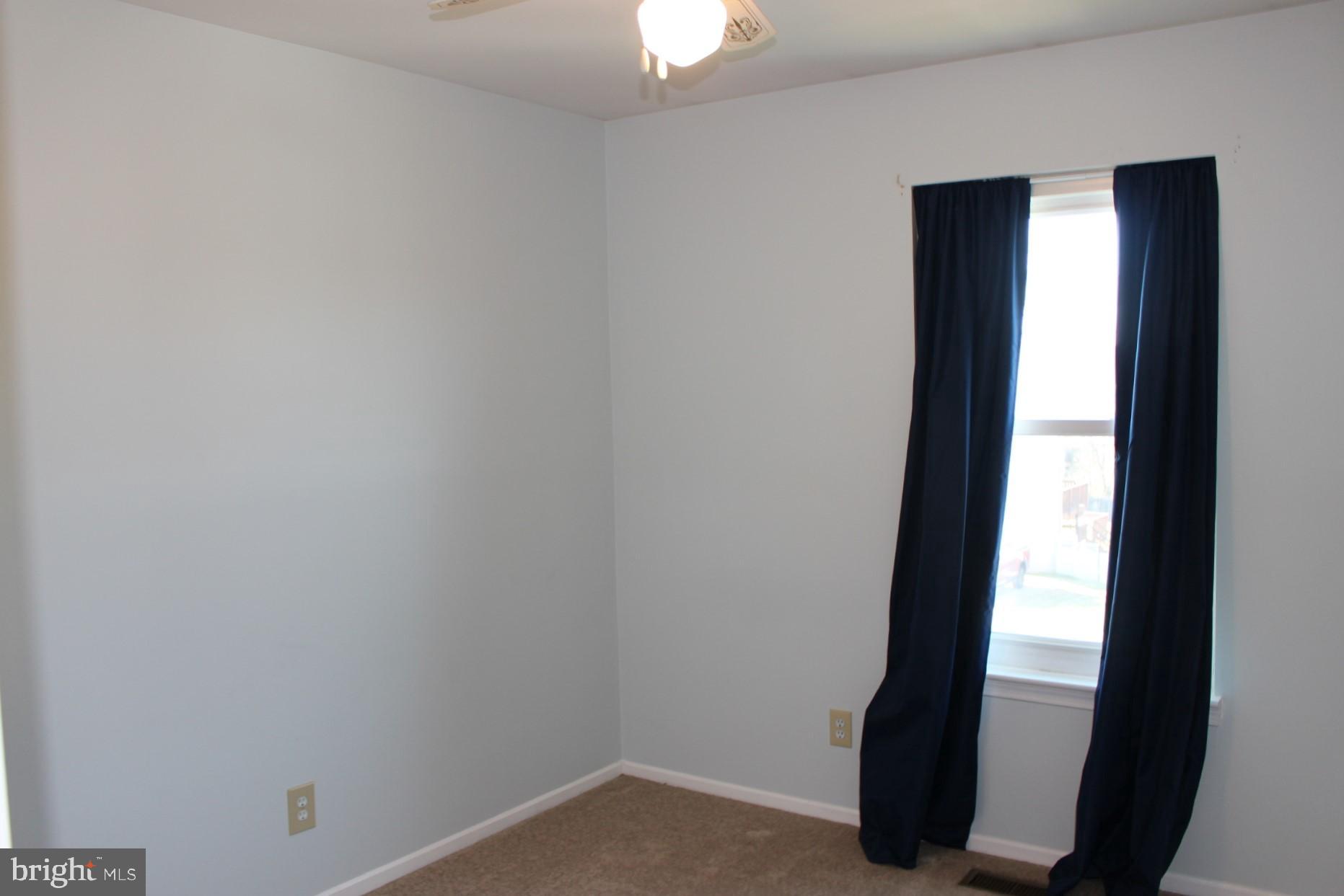 2013 Putnam Road Baltimore, MD 21227 - Photo 17 of 23