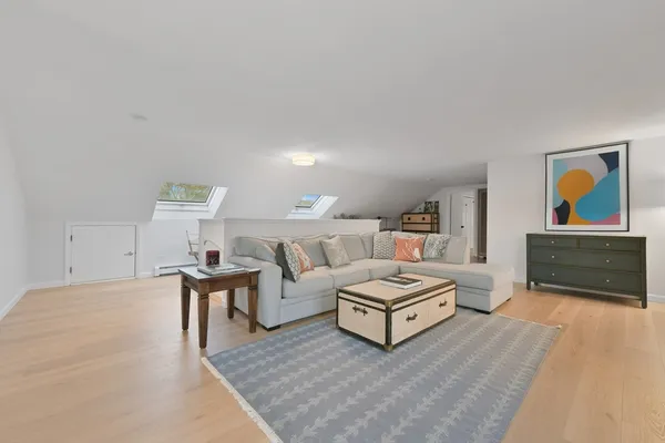 $1,175,000 | 7 Oxford Drive, Barnstable, MA 02635