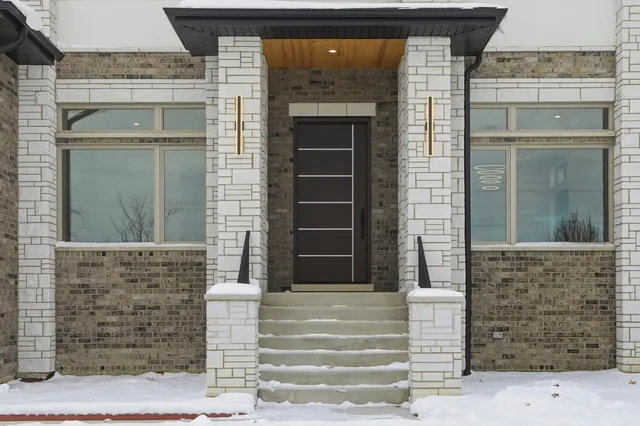 $1,064,900 | 15966 Crystal Creek Drive, Homer Glen, IL 60491