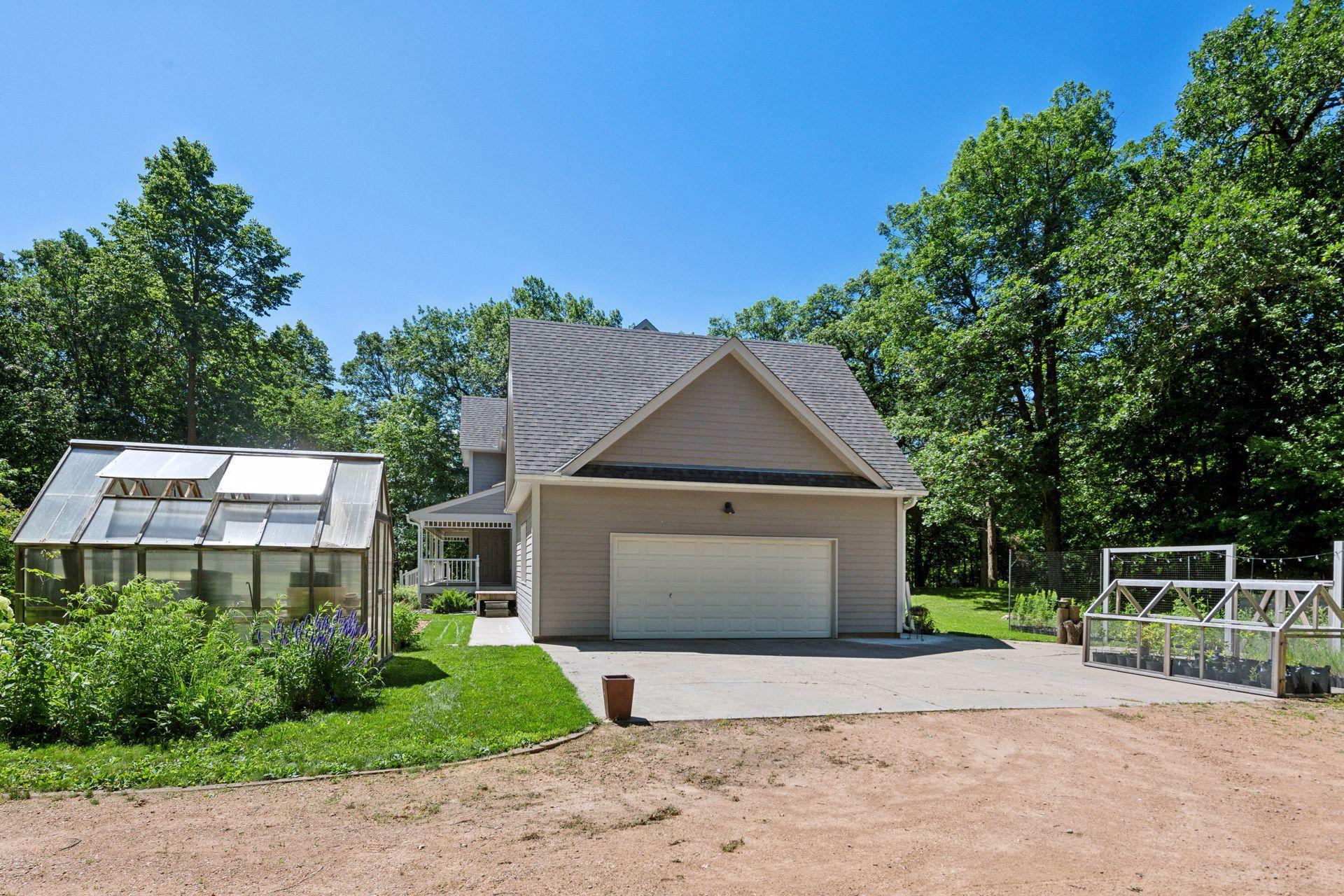 705 North Branch Road Minnetrista, MN 55359 - Photo 11 of 58 Gallery Image 11