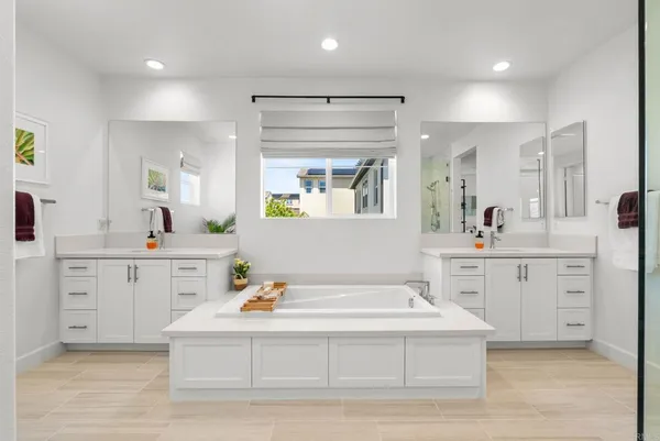 $1,230,000 | 105 South Nevada Avenue, Ventura, CA 93004