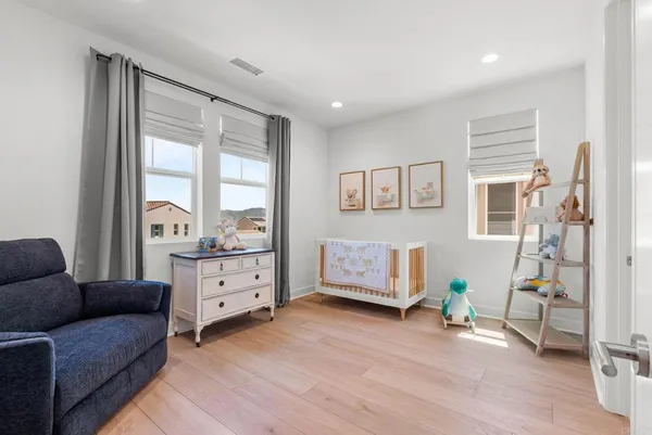 $1,230,000 | 105 South Nevada Avenue, Ventura, CA 93004
