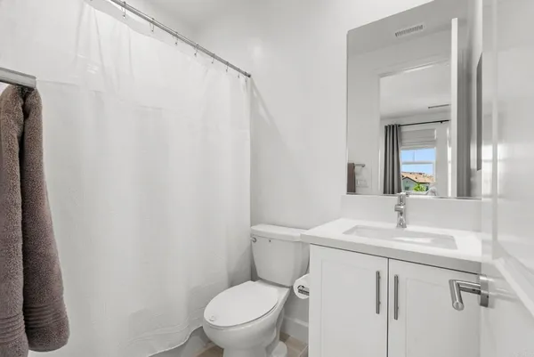 $1,230,000 | 105 South Nevada Avenue, Ventura, CA 93004