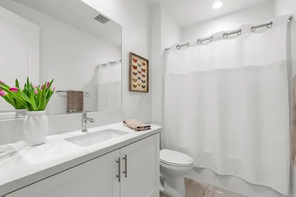 $1,230,000 | 105 South Nevada Avenue, Ventura, CA 93004