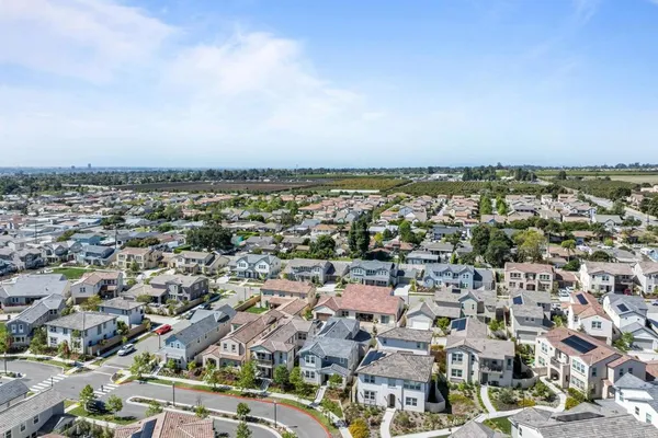 $1,230,000 | 105 South Nevada Avenue, Ventura, CA 93004