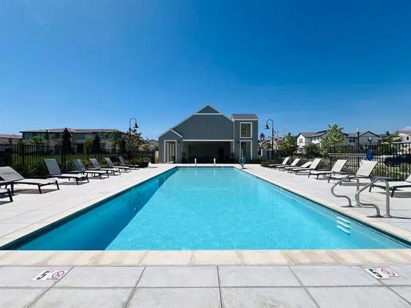 $1,230,000 | 105 South Nevada Avenue, Ventura, CA 93004