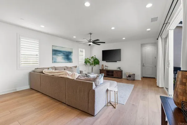 $1,230,000 | 105 South Nevada Avenue, Ventura, CA 93004