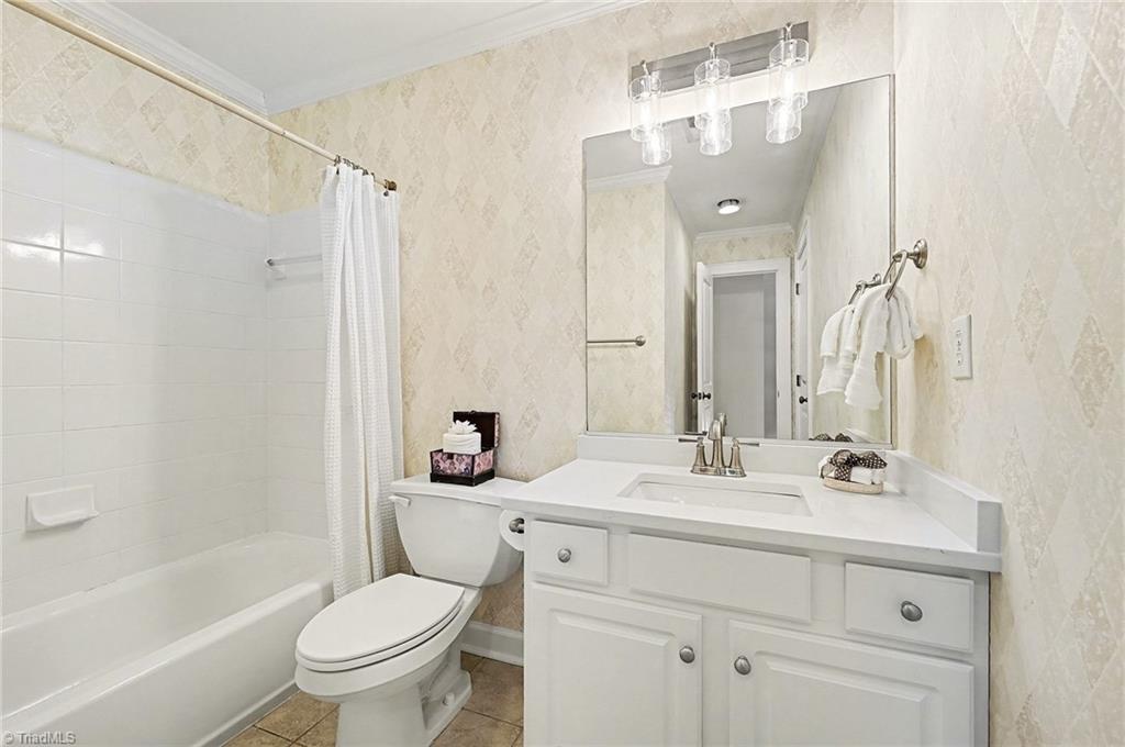 5409 Ridingate Court Greensboro, NC 27455 - Photo 12 of 23