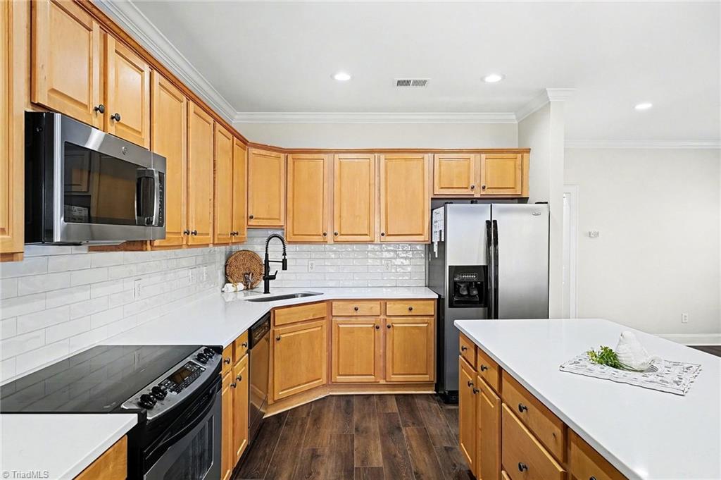 5409 Ridingate Court Greensboro, NC 27455 - Photo 10 of 23