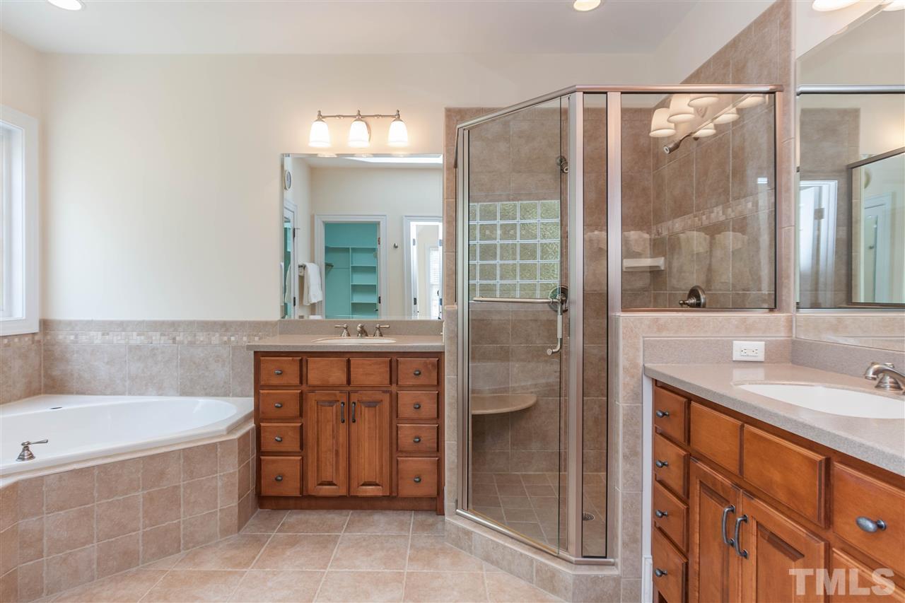 1817 Stannard Trail Raleigh, NC 27612 - Photo 13 of 25 Gallery Image 13