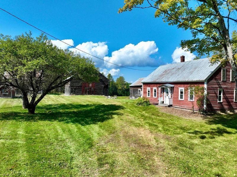 330 Turkey Hill Road Corinth, VT 05039 - Photo 1 of 15