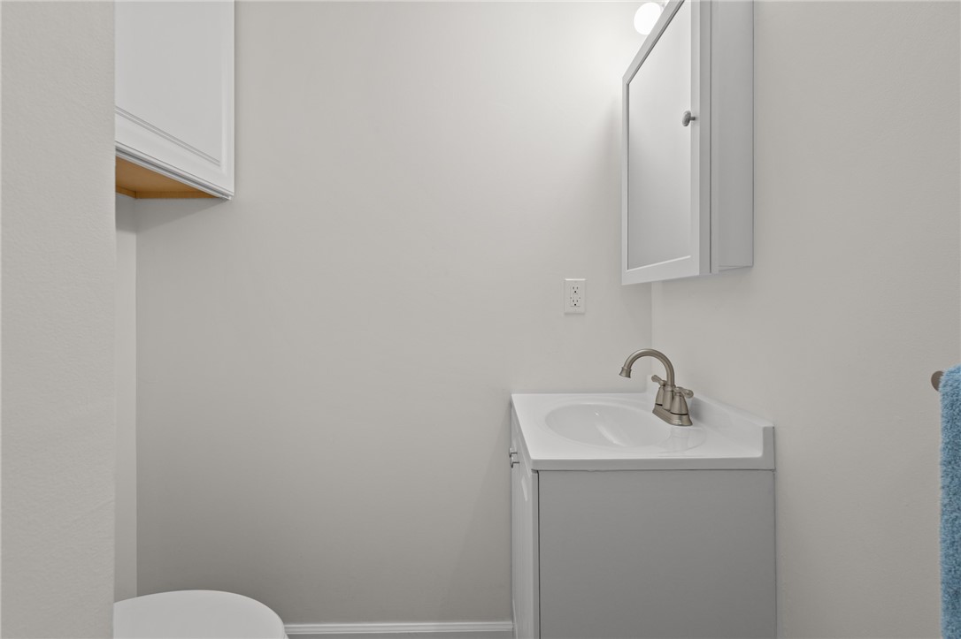 43 High Street Northbridge, MA 01588 - Photo 17 of 22