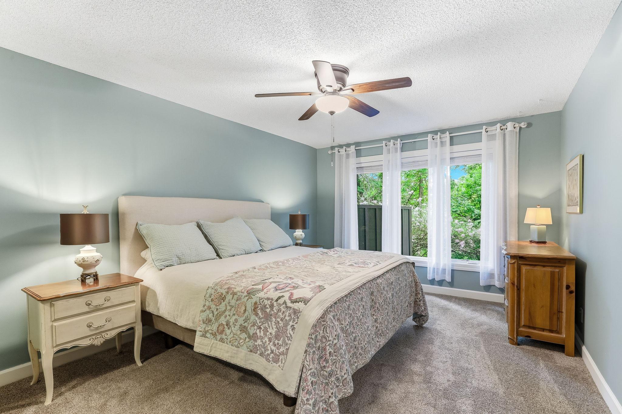 8970 Neill Lake Road Eden Prairie, MN 55347 - Photo 18 of 37