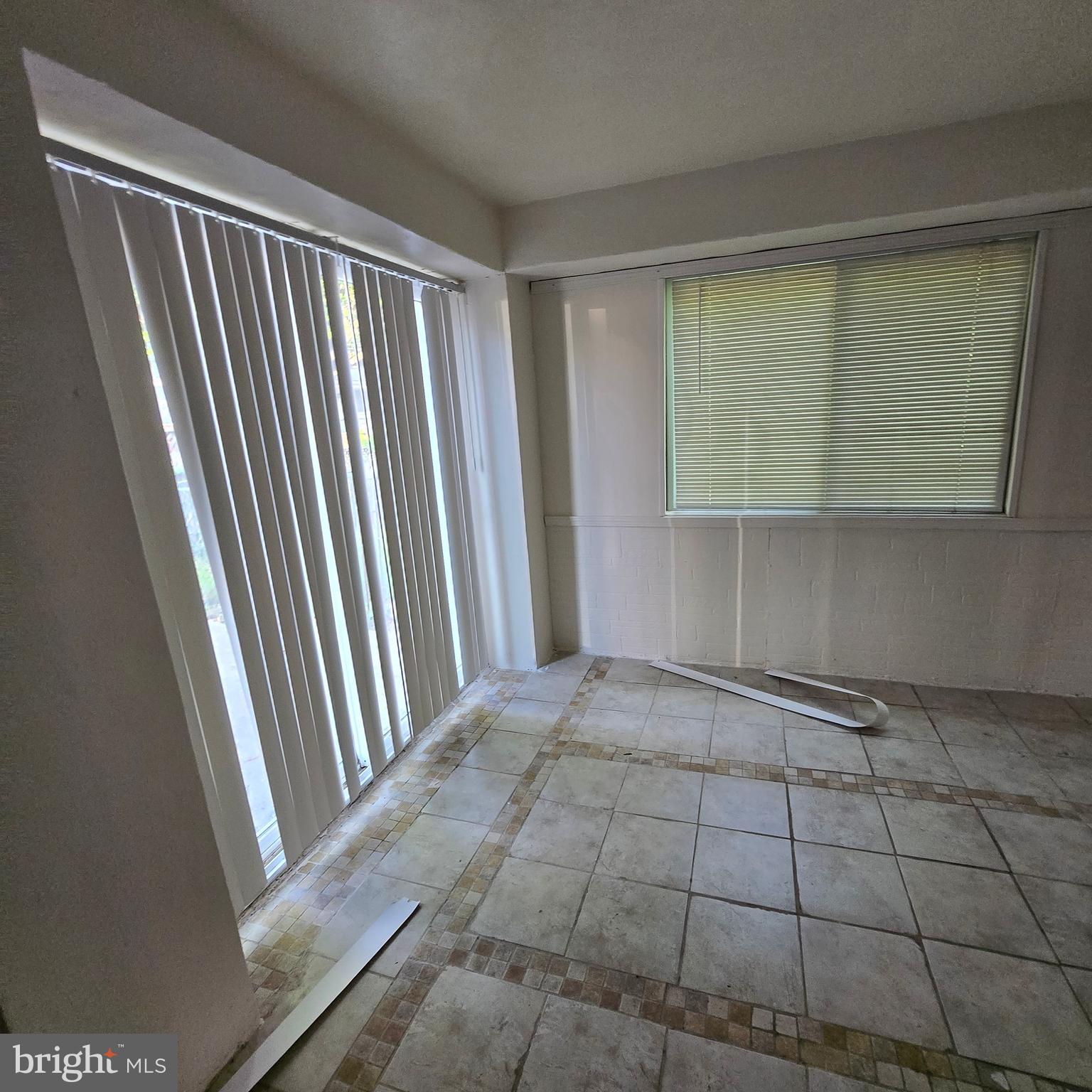 3505 Templar Road Randallstown, MD 21133 - Photo 35 of 40 a view of a room that has a window in it