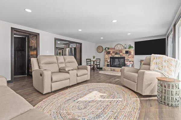 $749,900 | N4059 20th Drive, Wautoma, WI 54982