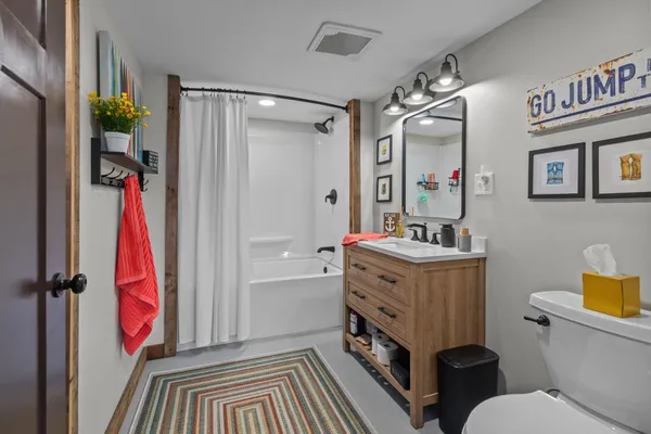 $749,900 | N4059 20th Drive, Wautoma, WI 54982