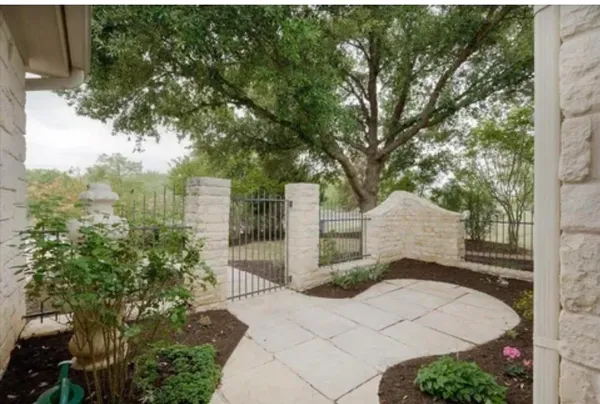 $2,650 | 203 Hi Circle West, Horseshoe Bay, TX 78657