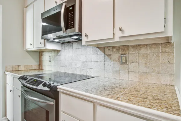 $3,249 | 978 Governors Road, Mount Pleasant, SC 29464