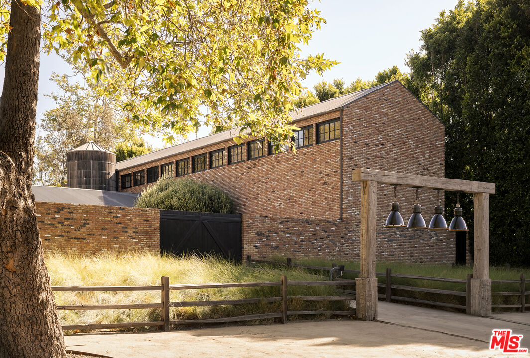 13215 Riviera Ranch Road Los Angeles, CA 90049 - Photo 65 of 65