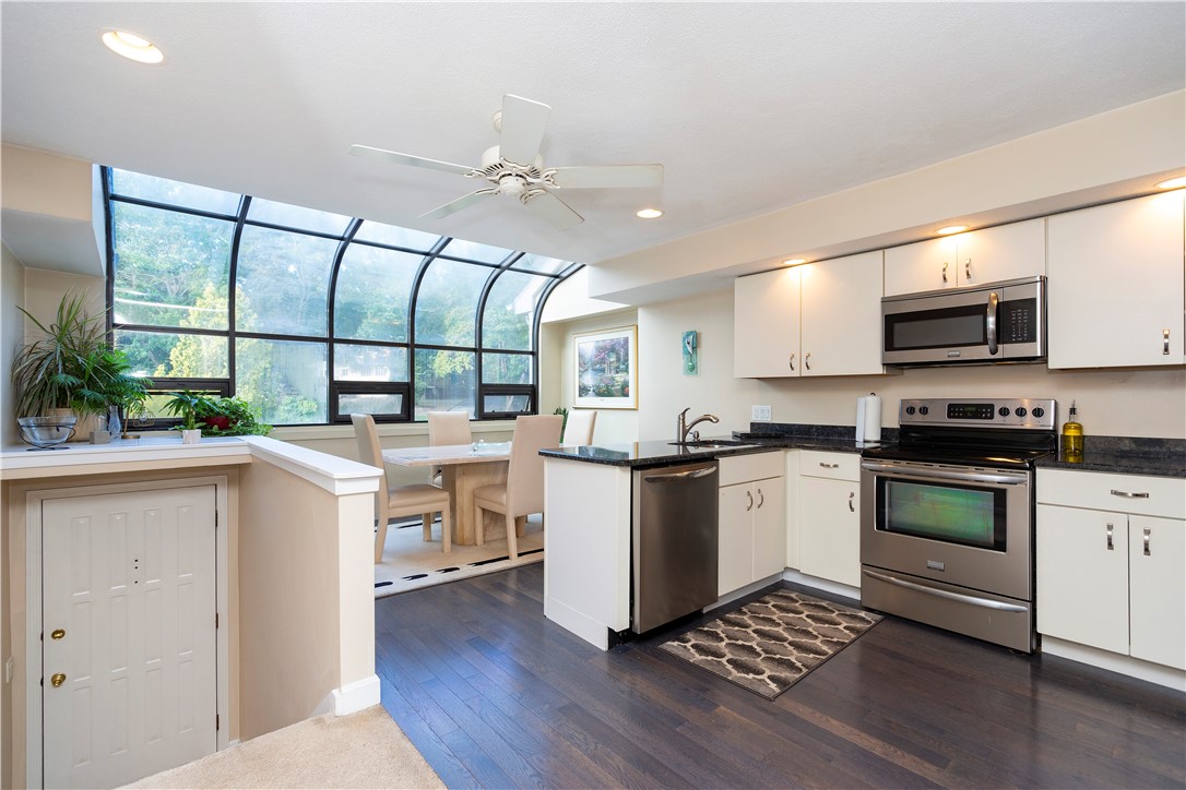 4494 Post Road, Unit 6 Warwick, RI 02818 - Photo 13 of 50