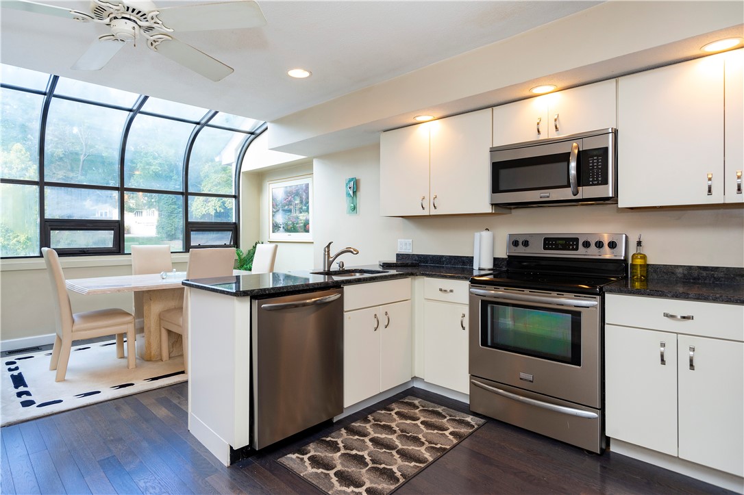 4494 Post Road, Unit 6 Warwick, RI 02818 - Photo 14 of 50