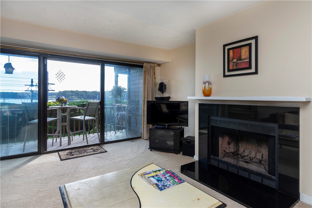 4494 Post Road, Unit 6 Warwick, RI 02818 - Photo 25 of 50