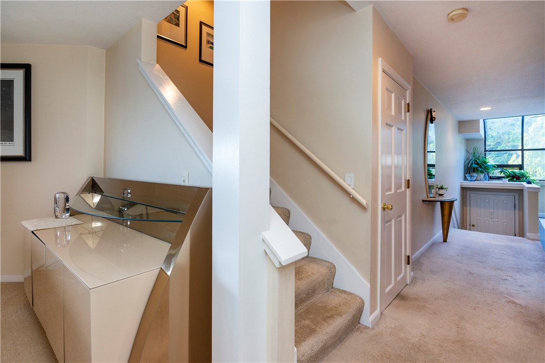 4494 Post Road, Unit 6 Warwick, RI 02818 - Photo 30 of 50