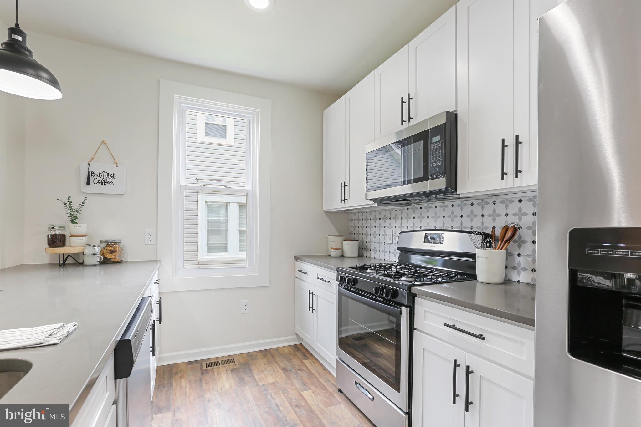 3321 Rueckert Avenue Baltimore, MD 21214 - Photo 10 of 35 Upgraded SS Appliances