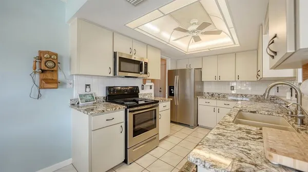 $535,000 | 723 Portia Street North, Nokomis, FL 34275