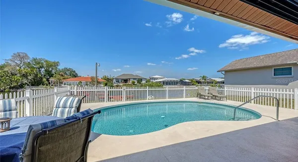 $535,000 | 723 Portia Street North, Nokomis, FL 34275