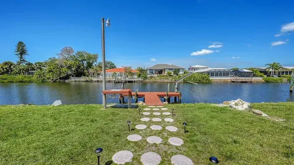 $535,000 | 723 Portia Street North, Nokomis, FL 34275