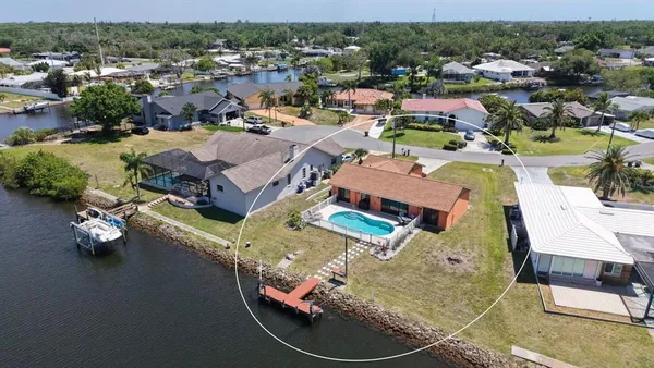 $535,000 | 723 Portia Street North, Nokomis, FL 34275