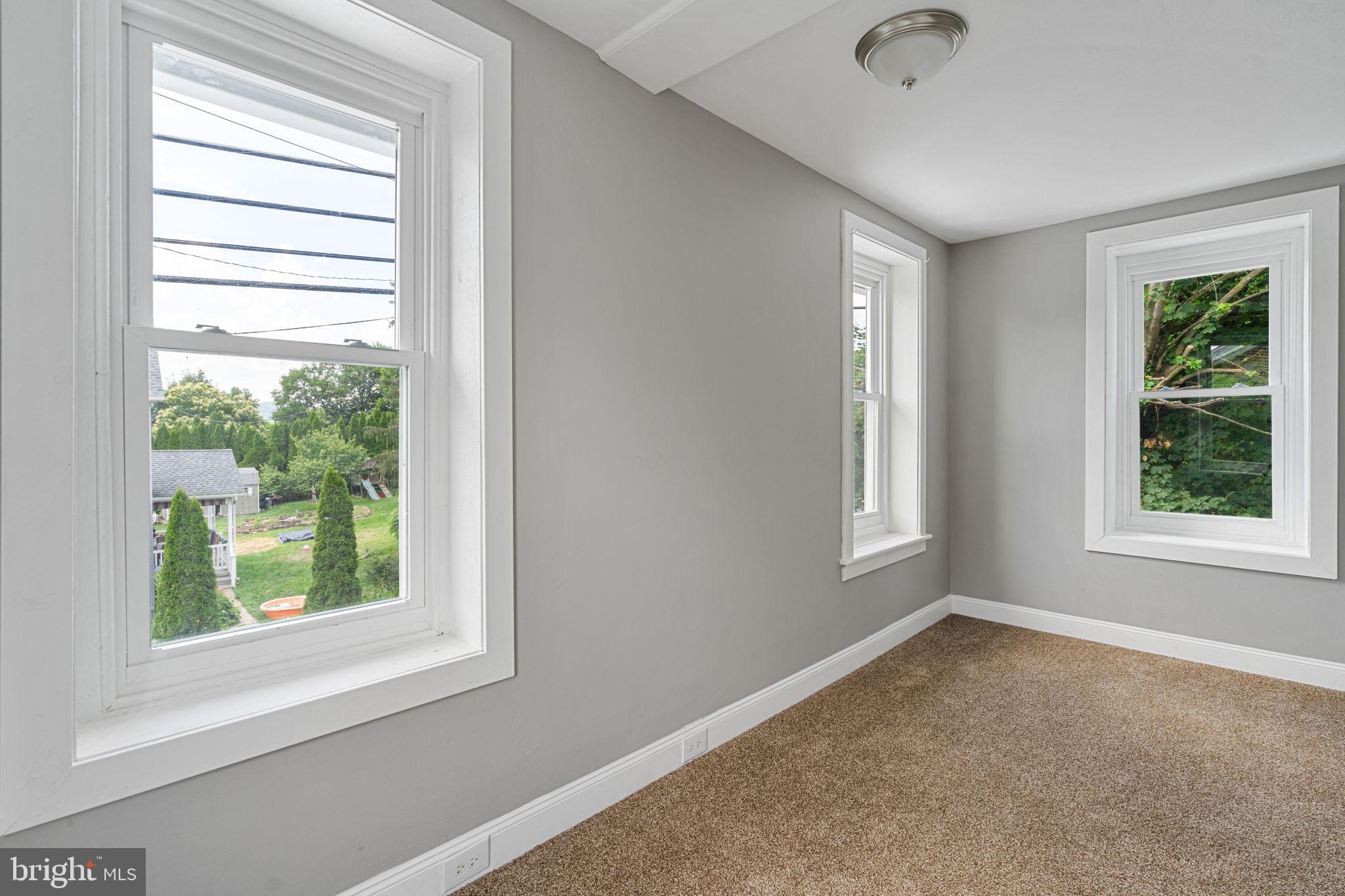 1112 Station Road Palm, PA 18070 - Photo 27 of 38 Gallery Image 27