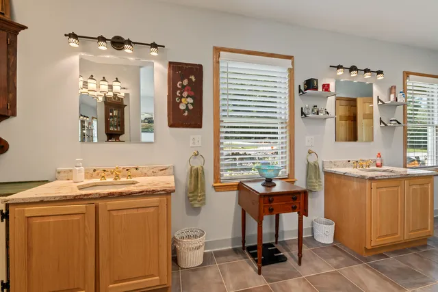 $1,195,000 | 507 Mt Pleasant Street, Rockport, ME 04856