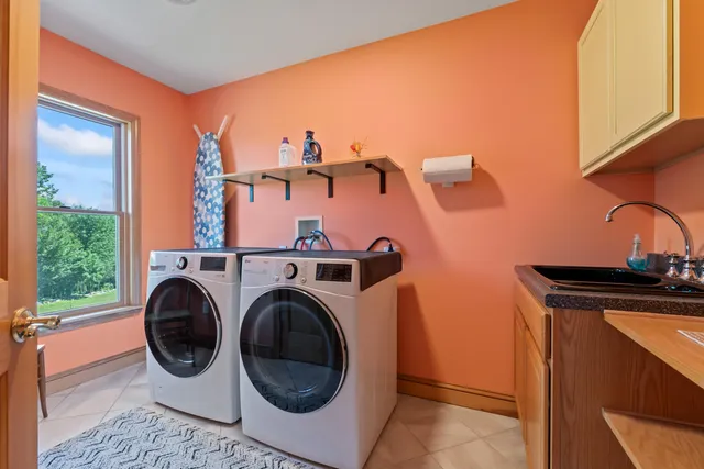 $1,195,000 | 507 Mt Pleasant Street, Rockport, ME 04856