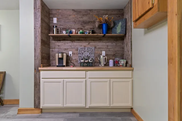 $1,195,000 | 507 Mt Pleasant Street, Rockport, ME 04856