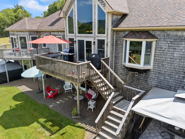$1,195,000 | 507 Mt Pleasant Street, Rockport, ME 04856