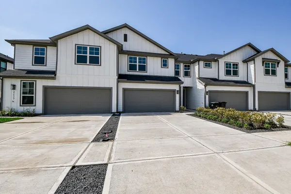 $324,999 | 27927 Western Crk Court, Katy, TX 77494