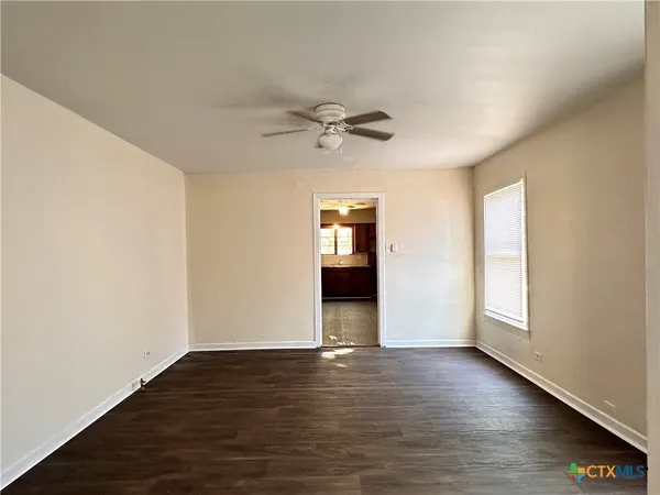 $2,800 | 1010 Academy Street, San Marcos, TX 78666