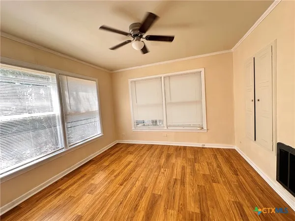 $2,800 | 1010 Academy Street, San Marcos, TX 78666