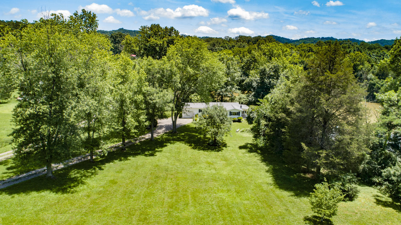 911 Ridgeview Drive Clinton, TN 37716 - Photo 3 of 23 WEB_DJI_0064
