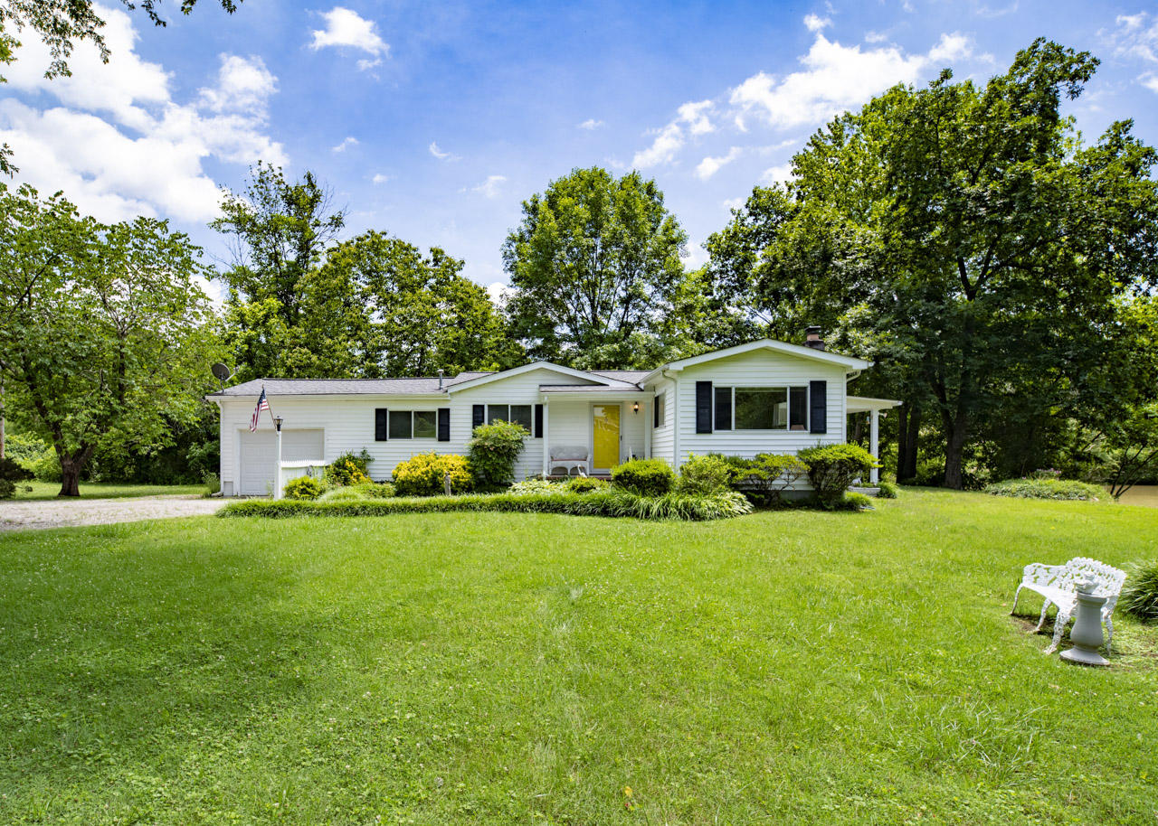 911 Ridgeview Drive Clinton, TN 37716 - Photo 5 of 23 WEB_IMGP3061
