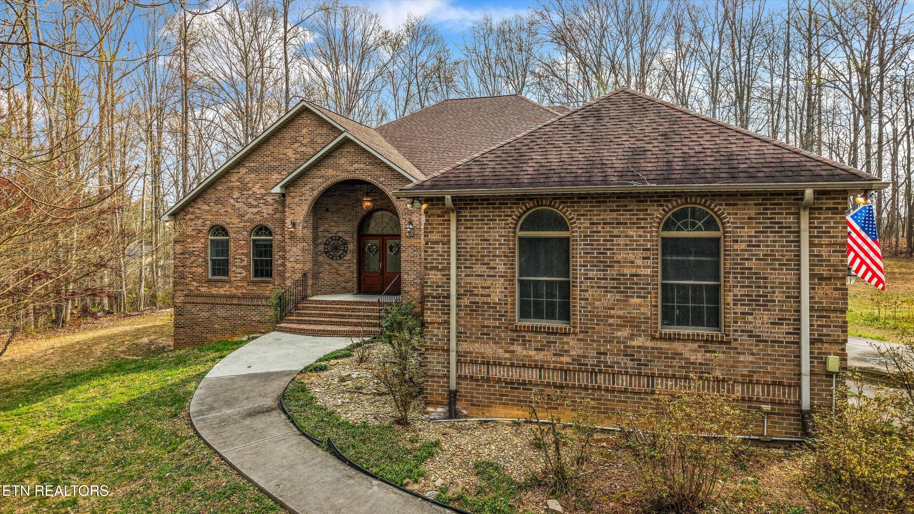 01-111 Stone Ridge Dr 50