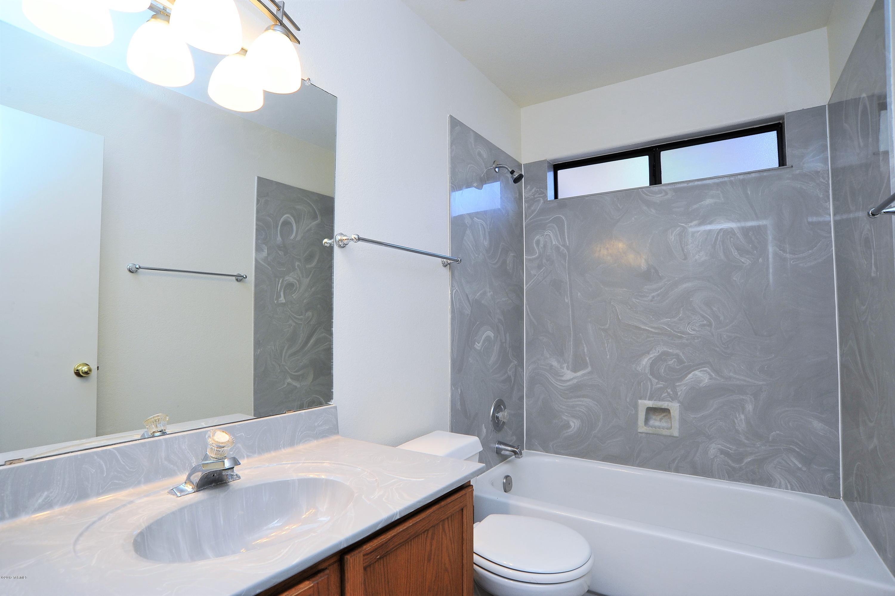 8206 East Mesquite Ridge Circle Tucson, AZ 85710 - Photo 34 of 42