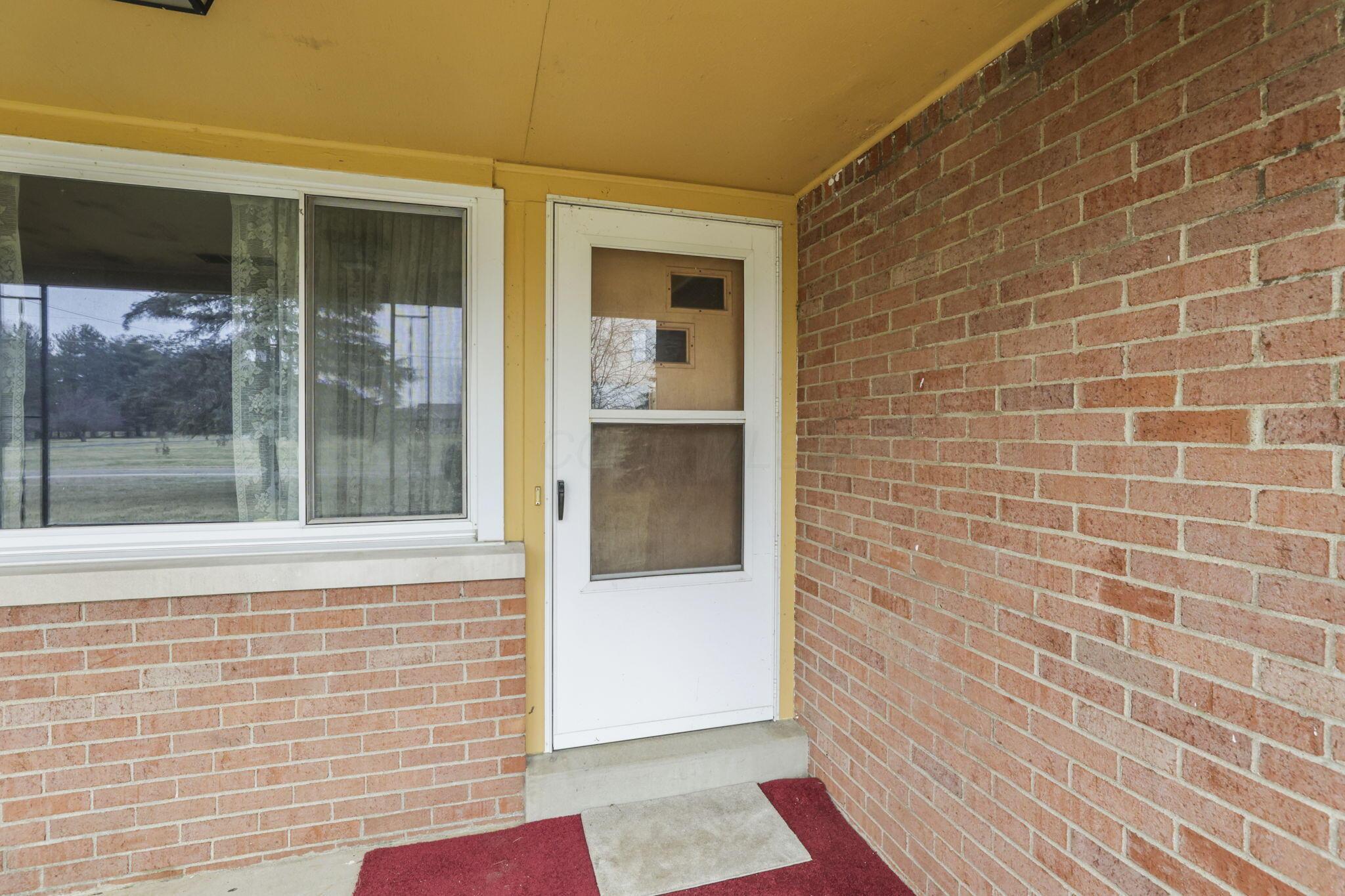5680 Biggert Road London, OH 43140 - Photo 31 of 33 Come on in